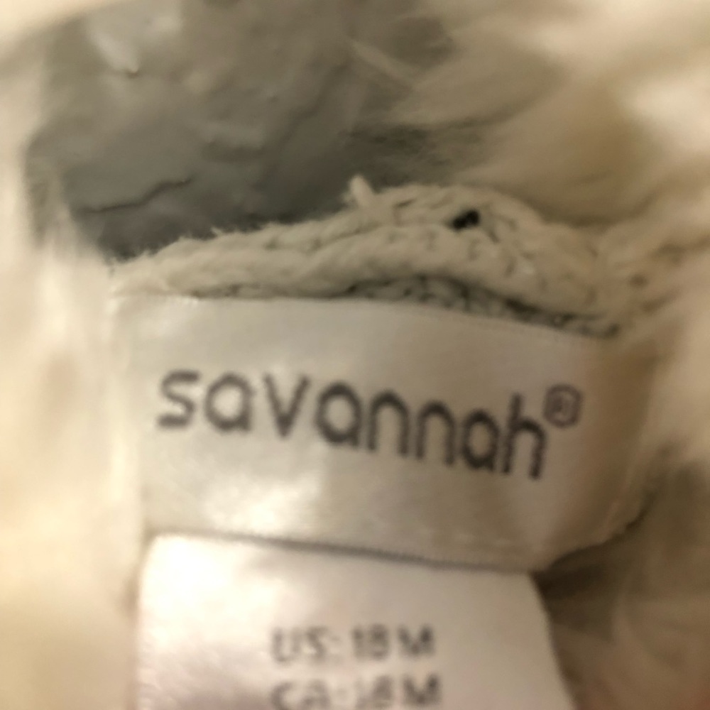 Savannah Girls Silver Cable Knit Fur Hood Sweater 18M - Picture 3 of 4